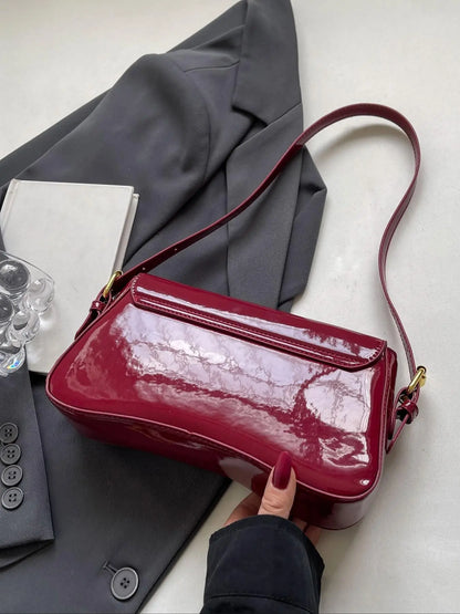 26 Spring/Summer Women'S Saddle Bag, Daily Shoulder Bag and Crossbody Bag, Elegant Magnetic Sealed Saddle Bag, Suitable for Daily Use, Party Attendance