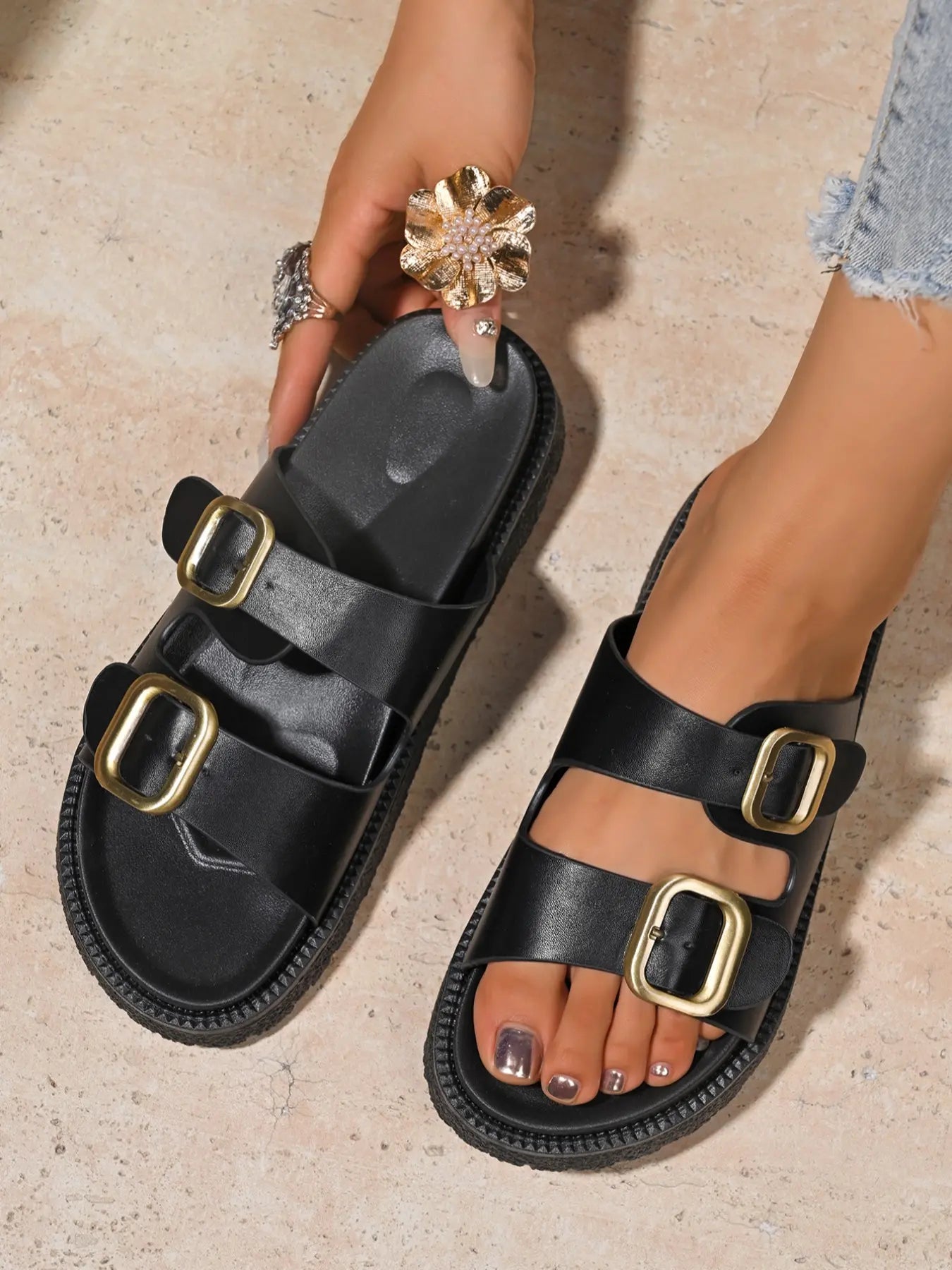 Leopard Print Rhinestone Buckle Open Toe Thick Sole Sandals, Casual Beach Flat Shoes, Comfortable Summer Street Style Slip-Ons, Trendy Sandals, Pu Leather Sandals, Leopard Print Slides